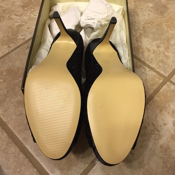 Glitter Peep-toe High Heels - Picture 4 of 4