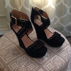 Black platform wedges