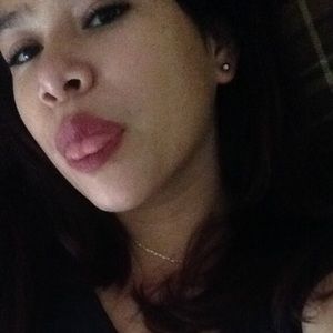 Meet your Posher, Esther