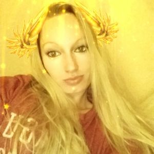 Meet your Posher, Jacqueline