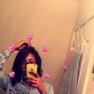 Meet your Posher, Amber