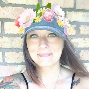 Meet your Posher, Angie