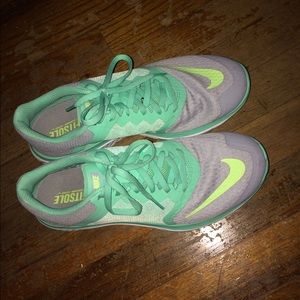 Women's Nike Tennis Shoes