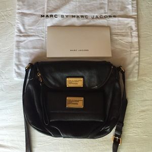 •Marc Jacobs Classic q Natasha bag•