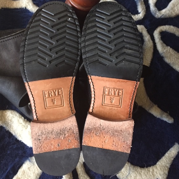 Frye Veronica Distressed Boot - Picture 4 of 4