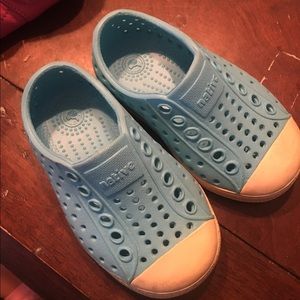Natives size 5