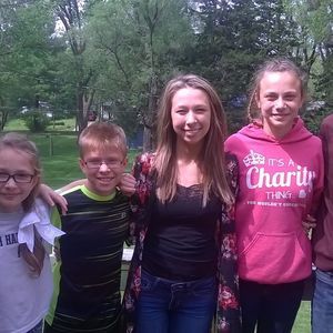 Meet your Posher, Deborah