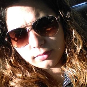 Meet your Posher, Genesis andreina