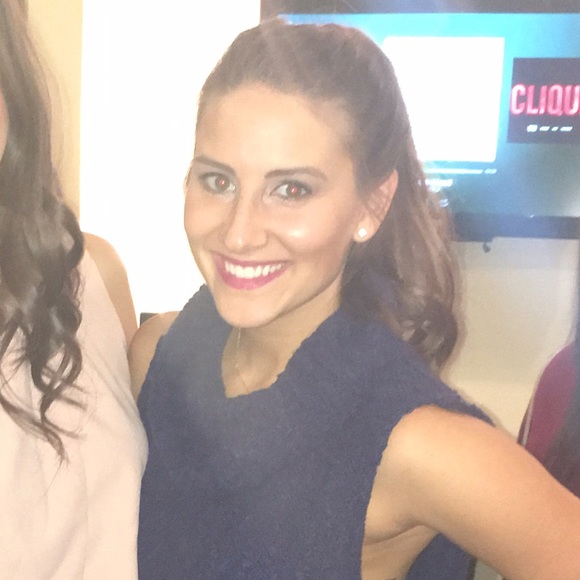 Meet your Posher, Alyssa