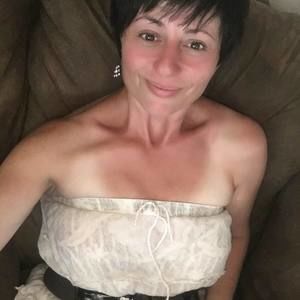 Meet your Posher, Theresa