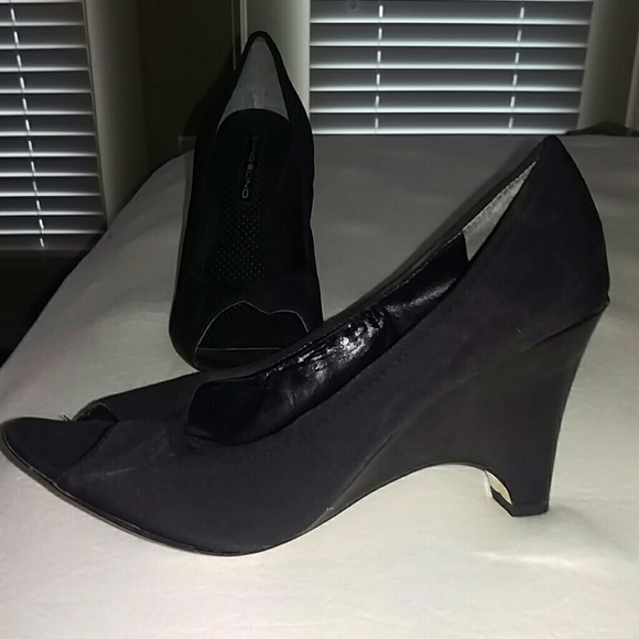 Black Bandolino wedges
