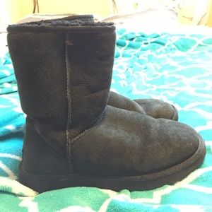 Ugg Classic Short Boot