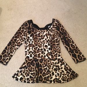 Leopard peplum quarter sleeve top