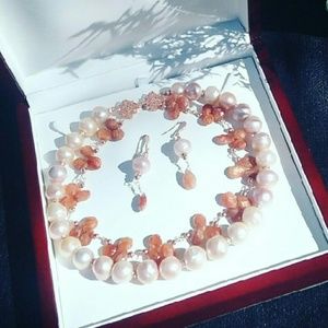 Tahitian pearl and sunstone necklace