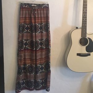 Umgee brand palazzo style pants