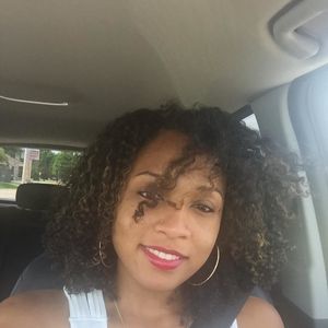 Meet your Posher, Whitney