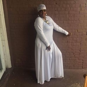 Meet your Posher, Deborah