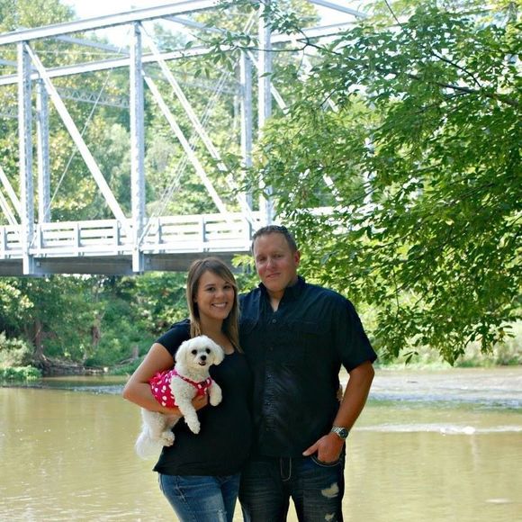 Meet your Posher, Nicole - Picture 1 of 1