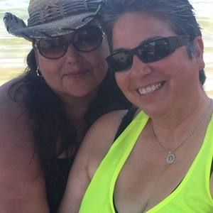 Meet your Posher, Toni