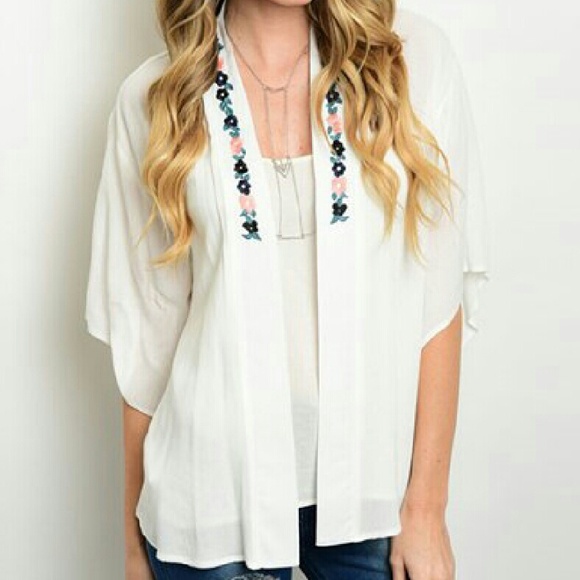 White Kimono - Picture 2 of 7