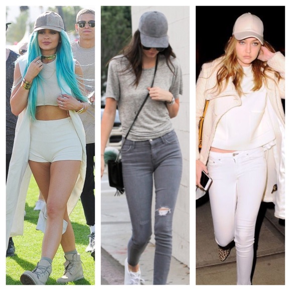 1️⃣ GREY & 1️⃣ PINK left! Faux Suede SnapBack Hat - Picture 3 of 4