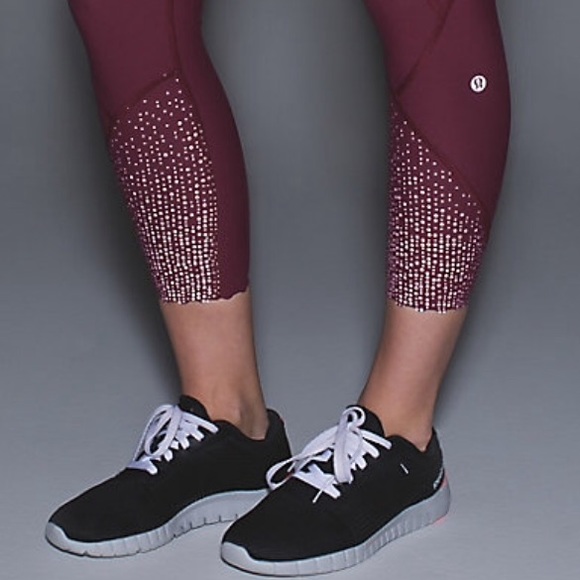 Lululemon Tight Stuff Tight in Wine Berry
