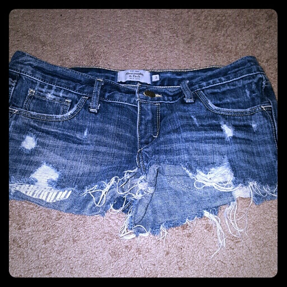 Abercrombie & Fitch Pants - Abercrombie & Fitch shorts