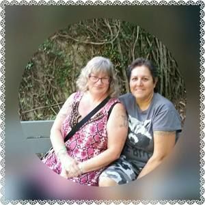 Meet your Posher, Deena