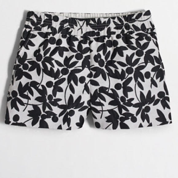 J. Crew Boardwalk Pull-On Short in Jacquard
