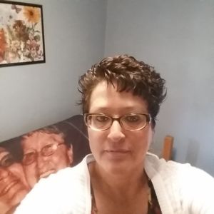 Meet your Posher, Yvette