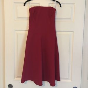 Gorgeous red strapless cocktail dress