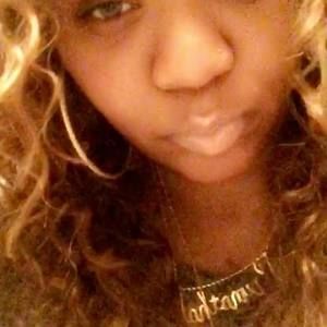 Meet your Posher, Tiara