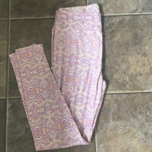 LuLaRoe TC Leggings (size 12-22)