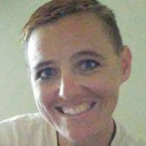 Meet your Posher, Lora