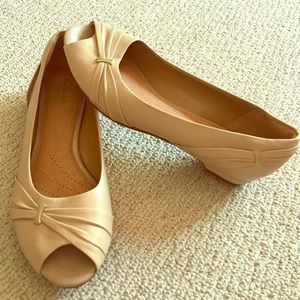 Clarks Peep Toe Flats