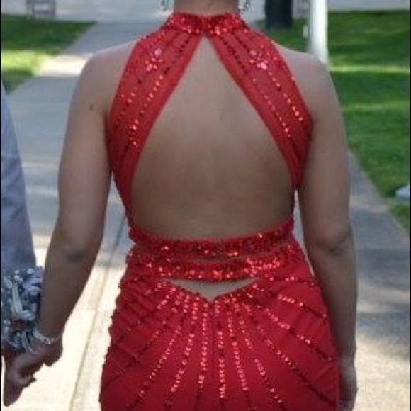 🌟SOLD🌟Gorgeous Sean collection prom dress!