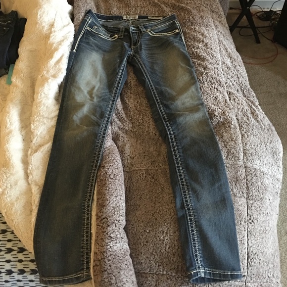Size 27R Daytrip Aries Skinny Denim