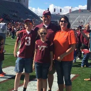 Meet your Posher, Jennifer