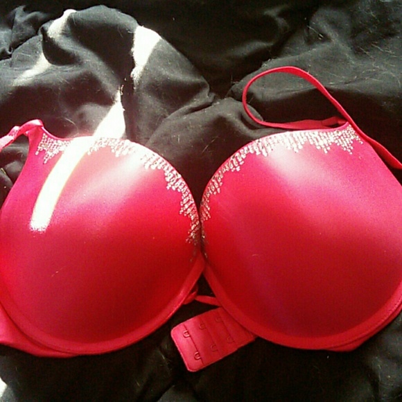 Victorias secret bombshell plunge 36d