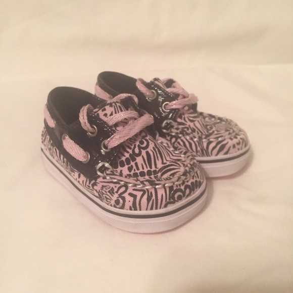 Infant sperrys size 1