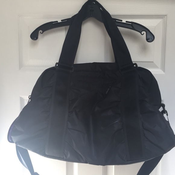 Nike gym bag with laptop sleeve