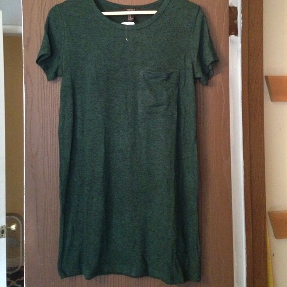 T-shirt dress never worn
