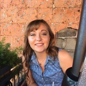 Meet your Posher, Tori