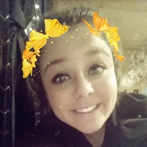 Meet your Posher, Layla