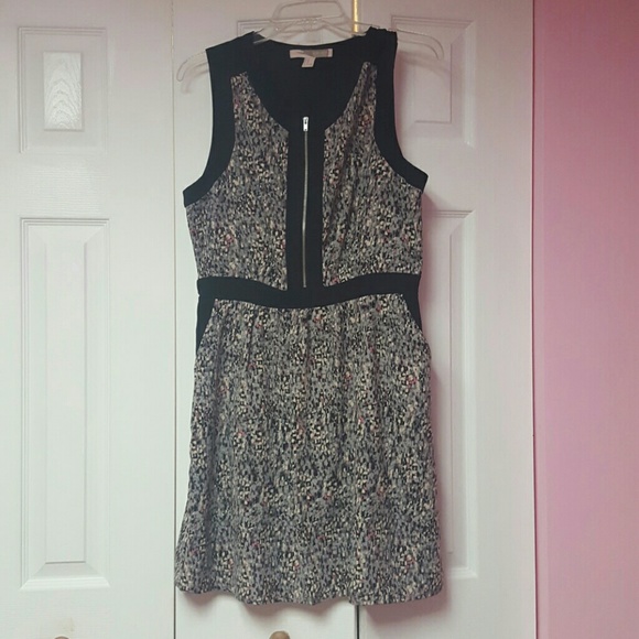 Dress - Picture 1 of 1