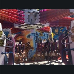 Meet your Posher, Desi