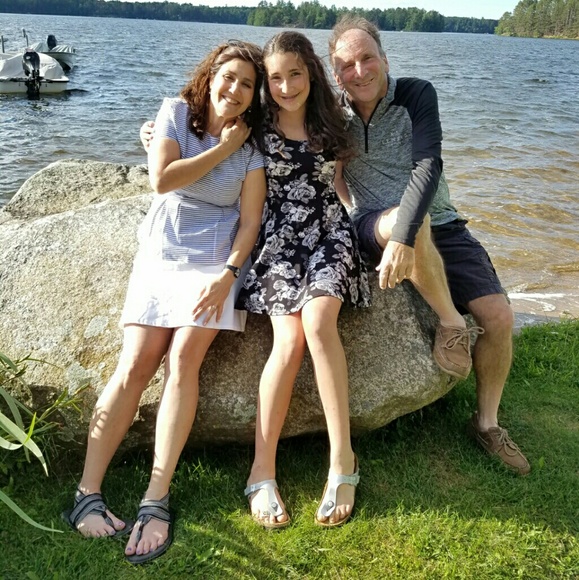 Meet your Posher, Pamela (Pamprrd) - Picture 8 of 8