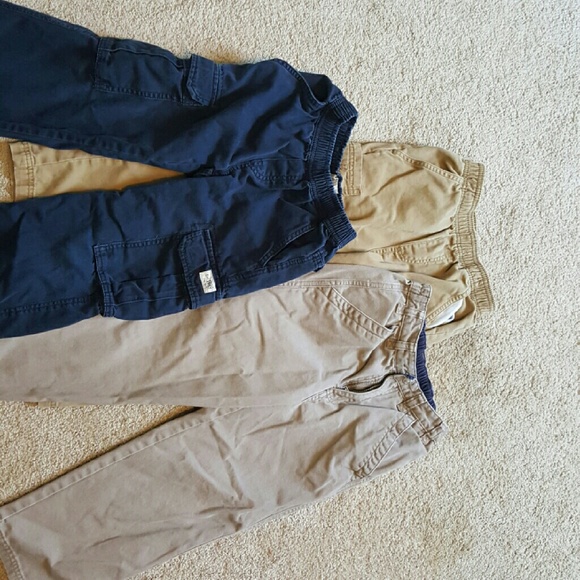 3 pairs of cargo pants.