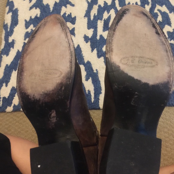 Cowboy boots - Picture 3 of 3