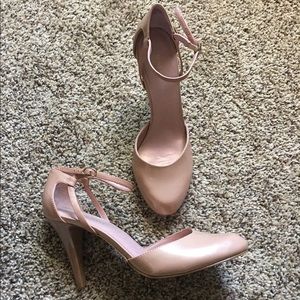 Nine West 4" Pumps